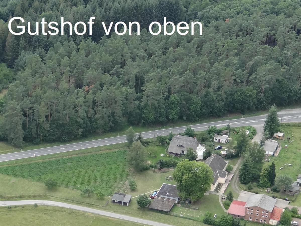 Ferien Mecklenburgische Seenplatte, Urlaub Auf Dem Gutshof Bossow Екстер'єр фото